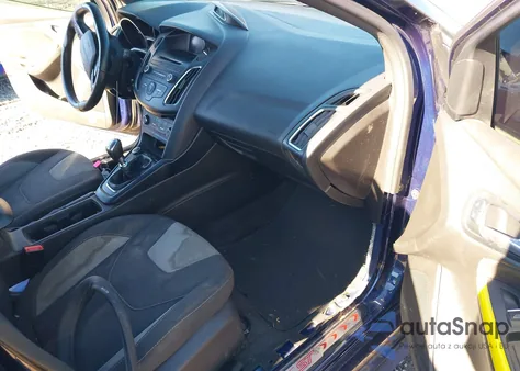 2016 Ford Focus St z USA, uszkodzony, nr VIN 1FADP3L96GL262712